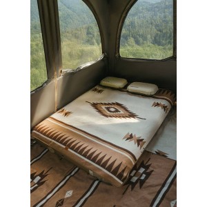 پتو پشمی نیچرهایک مدل Geometric pattern wool blanket کد NH20FS036