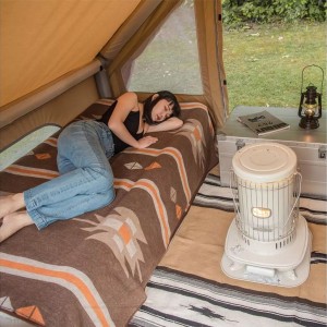 پتو پشمی نیچرهایک مدل Geometric pattern wool blanket کد NH20FS036