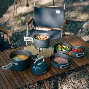 ماهیتابه سفری نیچرهایک مدل Wild Trekking کد CNK2450CF010 سایز 7 اینچ