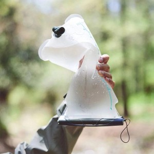 کمل بک نیچرهایک مدل Yun Guan TPU Water Bag کد CNK2450CF011 گنجایش 3 لیتر