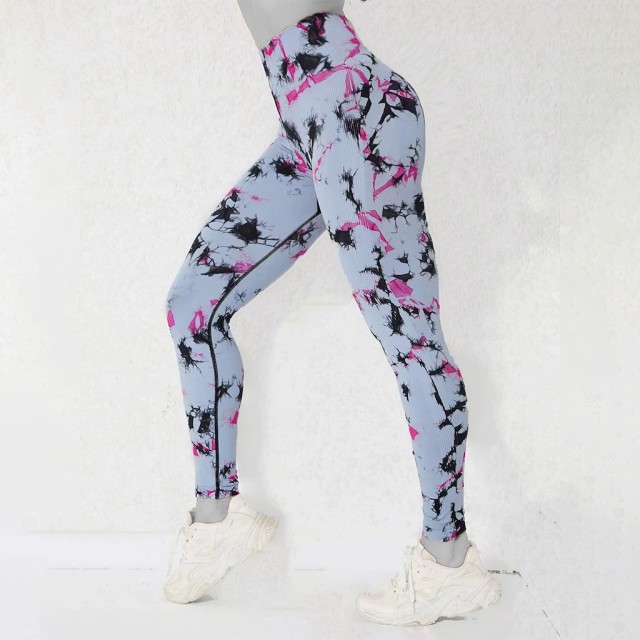 لگ سیملس پشت چین دار ابر و بادی _ Seamless Leggings