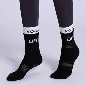 جوراب یوگا، پیلاتس ساقدار وارداتی کش دوبل -- Yoga &amp; Pilates Socks