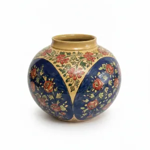 گلدان سفالی کروی (طرح گل‌دار سنتی) – ارتفاع ۲۷ سانتی‌متر