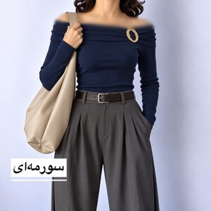 بلوز زنانه یقه‌ دلبری  مدل 1707