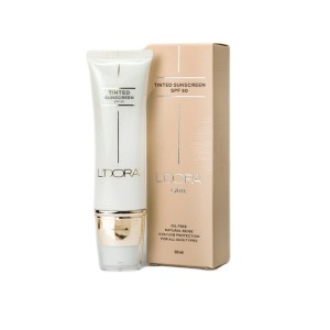 کرم ضد آفتاب رنگی بژ طبیعی SPF50 فاقد چربی ۵۰ میلی‌لیتر