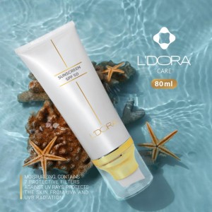 کرم ضدآفتاب SPF50 بی‌رنگ ۸۰ میلی‌لیتر 4