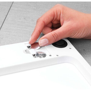 DigitalBathroomScales_BatteryPowered-White-8710755483127Brabantia_1000x1000px_7_NR-6136