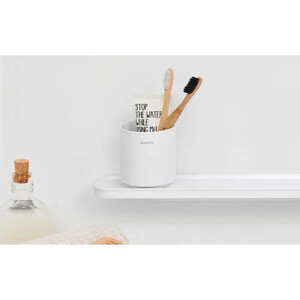 MindSet-Toothbrush-Holder-Mineral-Fresh-White-8710755303265-Brabantia_300dpi_4170x2780px_6_NR-27126