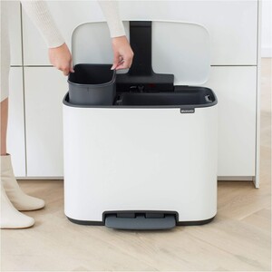 سطل زباله لاکچری مخزن  دار سفید BRABANTIA Pedal Bin