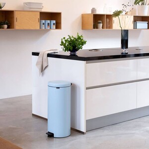 سطل زباله لوکس آبی 30 لیتر BRABANTIA Pedal Bin