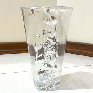 گلدان لوکس Ice 28 CM