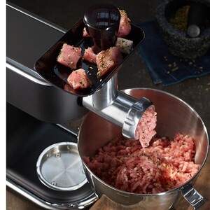 WMF_Kuechenmaschine-BEEF_-Fleischwolf