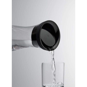 تنگ درب مشکی WMF Basic گنجایش 1 لیتر