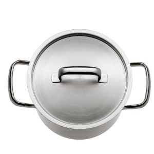 قابلمه دبلیو ام اف مدل WMF Gourmet Plus سایز 24