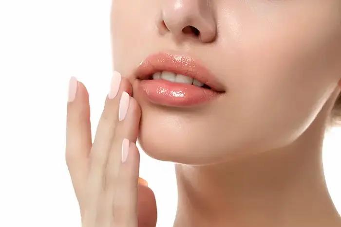 چرا لب ها نیاز به مراقبت ویژه دارند