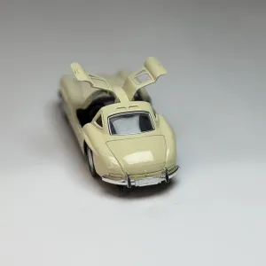 ماکت فلزی ماشین مرسدس بنز 300 SL Gullwing کلاسیک