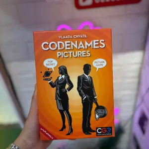بازی فکری کد نیمز (Codenames) | کلمات رمز