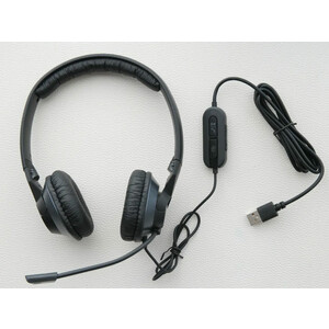 هدست روگوشی یو اس بی کریتیو CREATIVE HEADSEAT HS720 V2