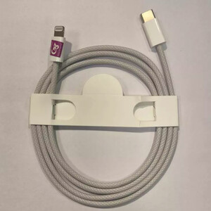 کابل کنفی تایپ سی به لایتنینگ اصلی اپل به طول یک متر Apple USB-C To Lightning