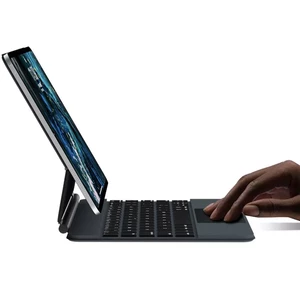 کاور کیبورد دار مغناطیسی بی سیم آیپد 10.9 و 11 اینچ ویوو WiWU Magic Keyboard 10.9&11 inch UCJ-8618