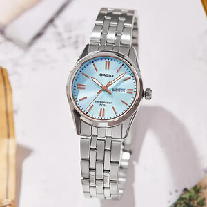 قیمت ساعت صفحه آبی Casio مدل LTP-1335D-2AV
