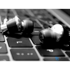 هدفون 3 درایور داخل گوش لایتنینگ وان مور 1More Triple Driver Lightning In-Ear Headphones