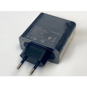 مشخصات شارژر دیواری هوآوی   Huawei HW-200325EP0