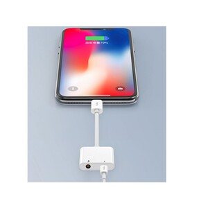 مبدل لایتنینگ به لایتنینگ و صدا توتو Totu EAUC-25 Glory IP to 3.5/ip Audio Charging Adapter