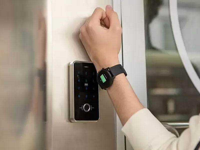 Haylou RS3 LS04 ساعت هوشمند شیائومی مدل 