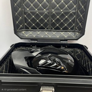 باکس موتورسیکلت مکعبی تکنو فلزی نقره ای