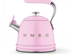 کتری روگازی صورتی اسمگ مدل SMEG CKLW2001PK