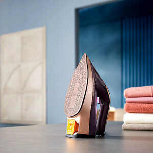 اتو بخار فیلیپس مدل DST8040