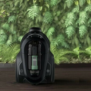 جاروبرقی آ ا گ مدل AL61C2OKO