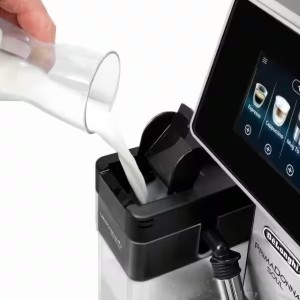 اسپرسوساز دلونگی مدل ECAM610.74 ظرفیت ۲.۲ لیتر