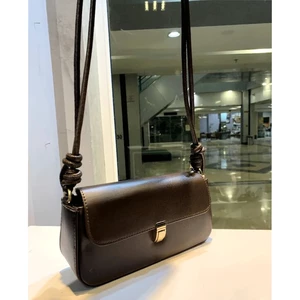 کیف دوشی مستطیلی زنانه مدل گره ای کد 1759