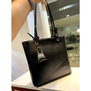کیف زنانه منگو مدل چارم‌دار کد 2212