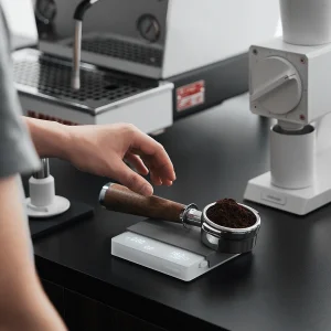 ترازو قهوه (اسکیل) بمبر Cube Coffee Scale 3.0 Pro