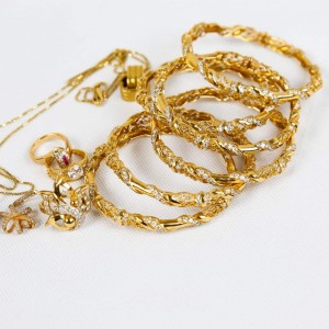 خدمات آبکاری طلا در ورزنه اصفهان (قیمت + پودر)