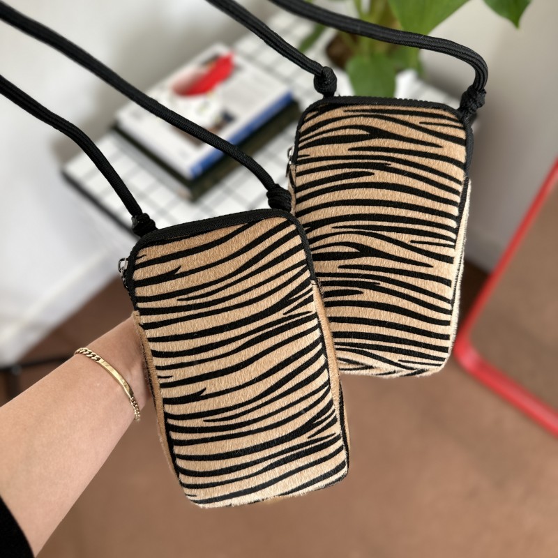 فون بگ لوما مدل زبرا قهوه ای/ Phone bag
