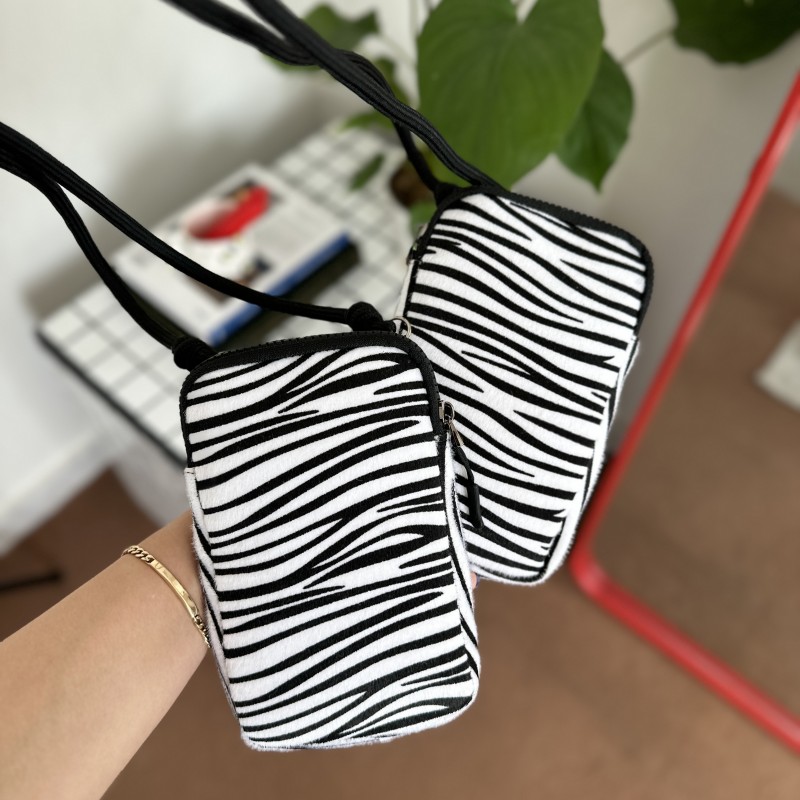 فون بگ لوما مدل زبرا سفید/ Phone bag