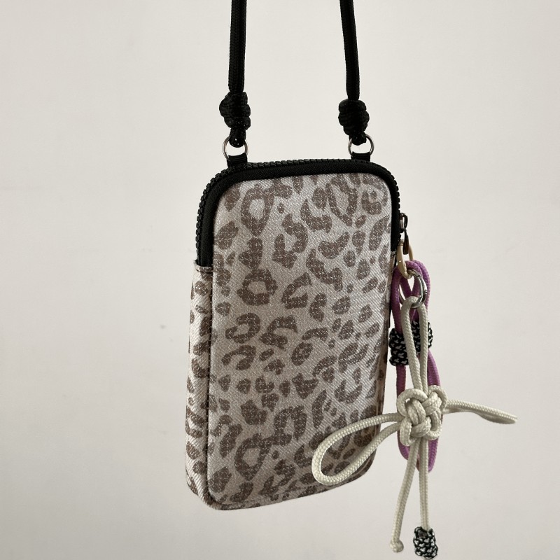 فون بگ لئوپارد/ Phone bag