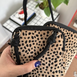 فون بگ لوما مدل یوز/ Phone bag