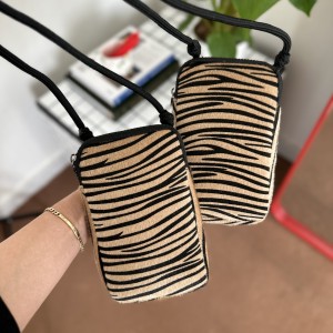 فون بگ لوما مدل زبرا/ Phone bag