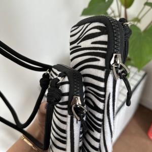 فون بگ لوما مدل زبرا/ Phone bag