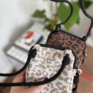 فون بگ دوشنبه/ Phone bag