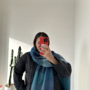 بیگ اسکارف چهارخانه مدل  برکه کد ۱۰  /Big Scarf