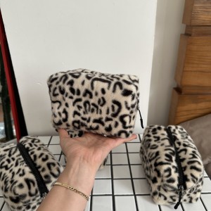 میکاپ بگ بلا/makeup bag