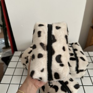 میکاپ بگ گاوی/makeup bag