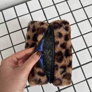 میکاپ بگ پلنگی/makeup bag