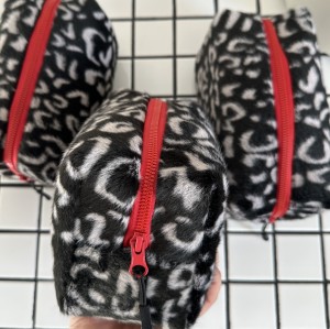 میکاپ بگ  arura